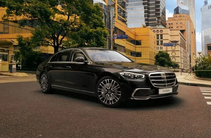 Mercedes